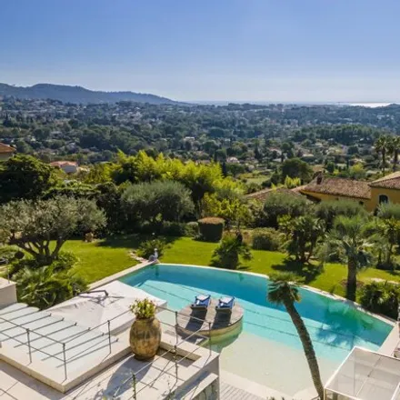 Buy this 5 bed house on Mougins