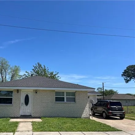 Buy this 3 bed house on 299 4th Street in Chalmette Vista, Chalmette