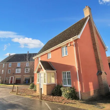 Rent this 3 bed house on 26 Attelsey Way in Norwich, NR5 9EP