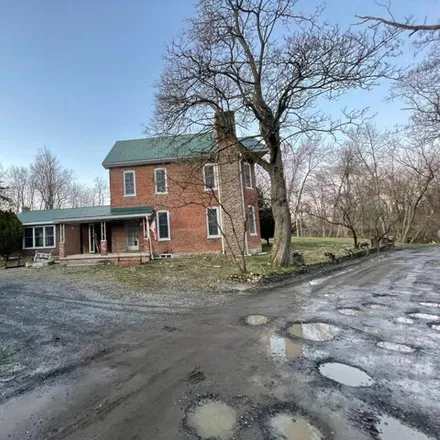 Image 2 - 142 Eastland Drive, Hamilton Township, PA 17202, USA - House for sale