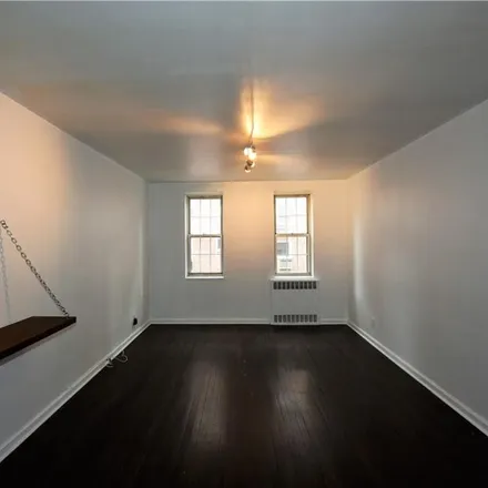 Image 7 - 801 Bronx River Road, City of Yonkers, NY 10708, USA - Condo for sale