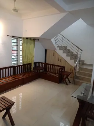 Image 2 - State Bank of India, Old NH 47, Palarivattom, Kochi - 682025, Kerala, India - House for sale