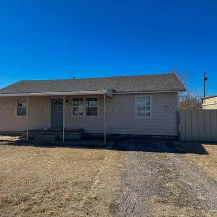 Buy this 3 bed house on 308 South Omohundro Street in White Deer, Carson County