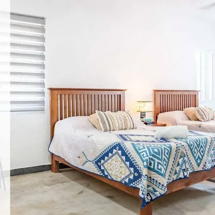 Rent this 2 bed house on San José Vista Hermosa in Colonia Río Apatlaco, 62590 Temixco