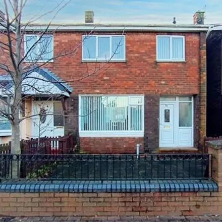 Buy this 3 bed duplex on unnamed road in Sunderland, SR5 4QY