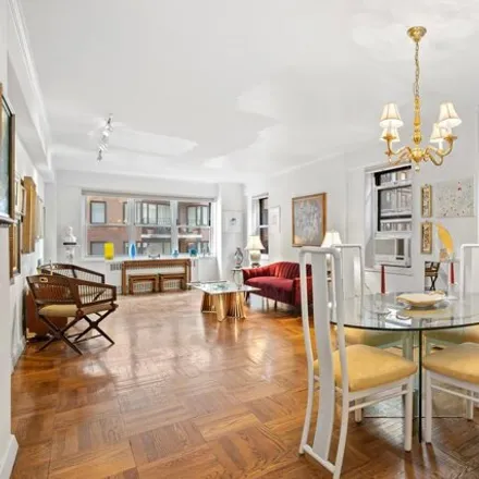 Image 2 - 425 East 54th Street, New York, NY 10022, USA - Apartment for sale