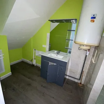 Rent this 2 bed apartment on 35 Chemin du Pouloux in 38270 Beaurepaire, France