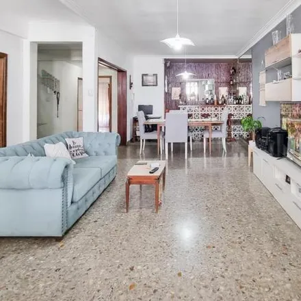 Buy this 3 bed house on Coronel De Pinedo in Bernal Oeste, 1876 Bernal