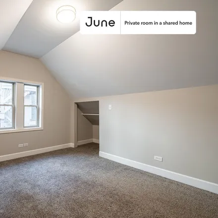 Rent this 5 bed room on 1847 W Armitage Avenue