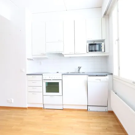 Rent this 1 bed apartment on Aleksanterinkatu 77 in 90120 Oulu, Finland