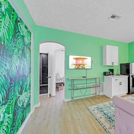 Rent this studio house on Miami