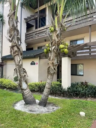 Rent this 2 bed condo on 152 Southwest 96th Terrace in Plantation, FL 33324
