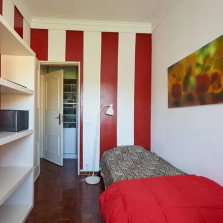 Image 2 - Leitaria do Estoril, Rua dos Cedros 2, 2765-272 Cascais e Estoril, Portugal - Room for rent