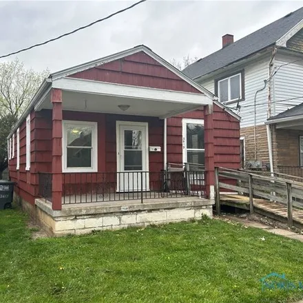 Buy this 2 bed house on 288 East Manhattan Boulevard in Toledo, OH 43608