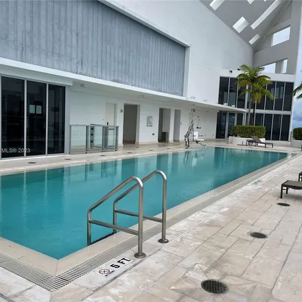 Image 3 - Brickell House, 1300 Brickell Bay Drive, Miami, FL 33131, USA - Apartment for rent