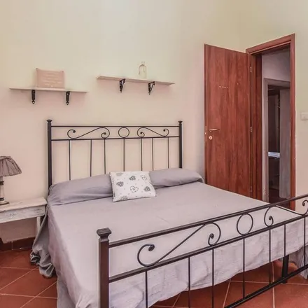 Rent this 3 bed house on 55049 Viareggio LU