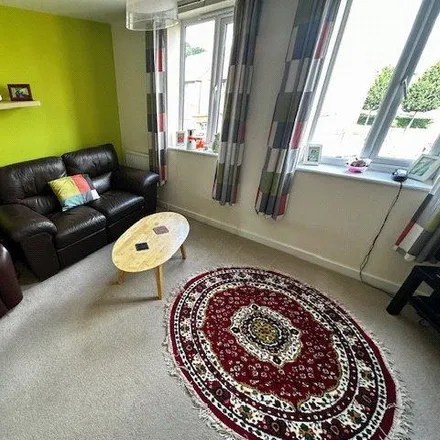 Image 3 - Booth Crescent, Dawley, TF3 5HZ, United Kingdom - Townhouse for rent