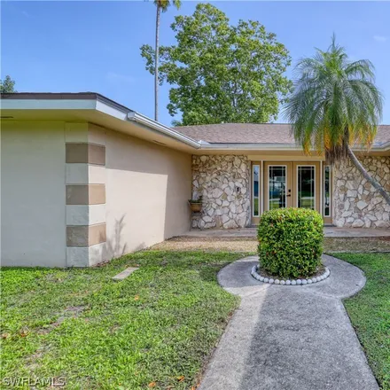 Image 9 - 2135 Southeast 15th Street, Cape Coral, FL 33990, USA - House for sale