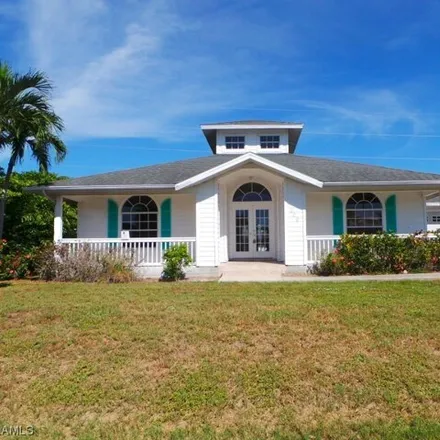 Buy this 3 bed house on New Life Community Church in Heathwood Drive, Marco Island