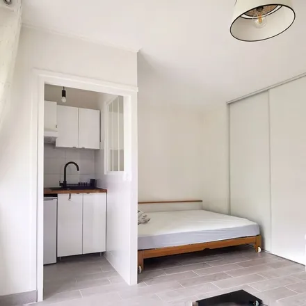 Rent this 1 bed apartment on 11 Rue de l'Abbé Guilleminault in 94130 Nogent-sur-Marne, France