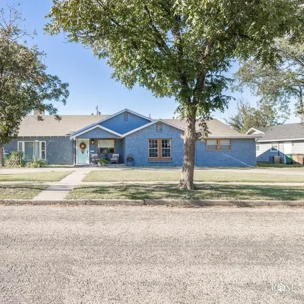 Buy this 4 bed house on 2208 Waco Street in San Angelo, TX 76901