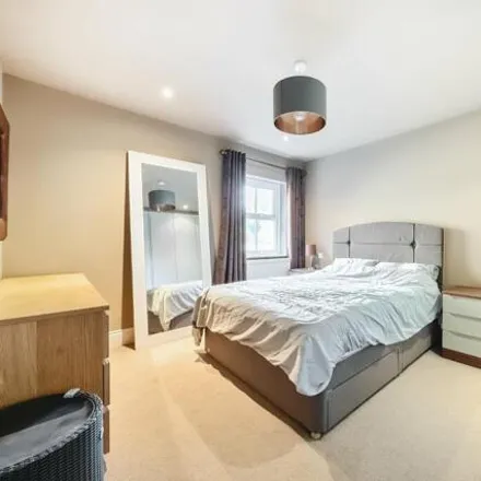 Image 3 - Woodcroft Close, Londres, London, Se9 - Duplex for sale