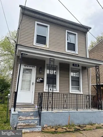 Buy this 3 bed house on 512 Linden Avenue in Burlington, NJ 08016