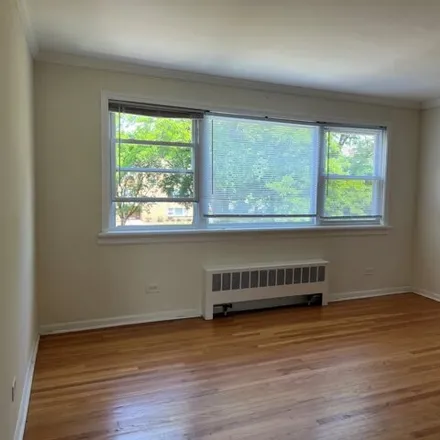 Image 6 - 2601-2611 West Fitch Avenue, Chicago, IL 60645, USA - Apartment for rent