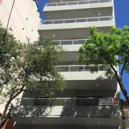 Buy this 1 bed apartment on Malvinas Argentinas 825 in Parque Chacabuco, C1406 GRS Buenos Aires