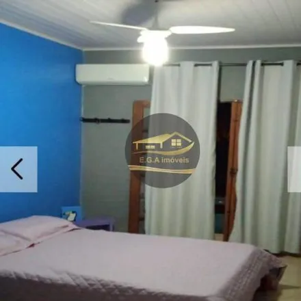 Buy this 2 bed house on Unidade de pronto atendimento Boiçucanga in Avenida Walkir Vergani 1050, Boiçucanga