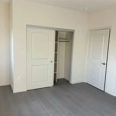 Rent this 4 bed apartment on I 80 in Vallejo, CA 94591