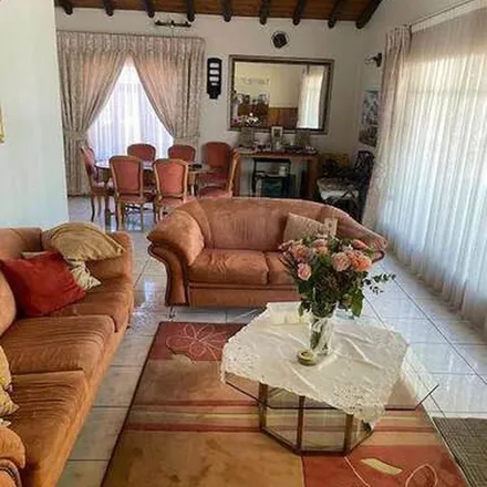 Rent this 4 bed apartment on 1st Avenue in Georginia, Roodepoort