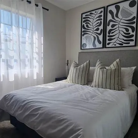 Image 5 - Ross Drive, The Orchards, Akasia, 0118, South Africa - Apartment for rent
