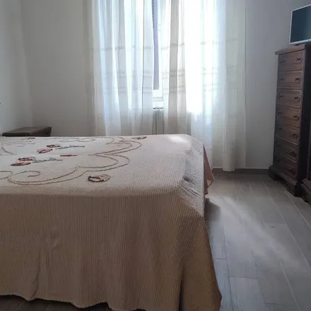 Rent this 3 bed apartment on Via Paganini in Fiumaretta in 19030 Fiumaretta SP, Italy