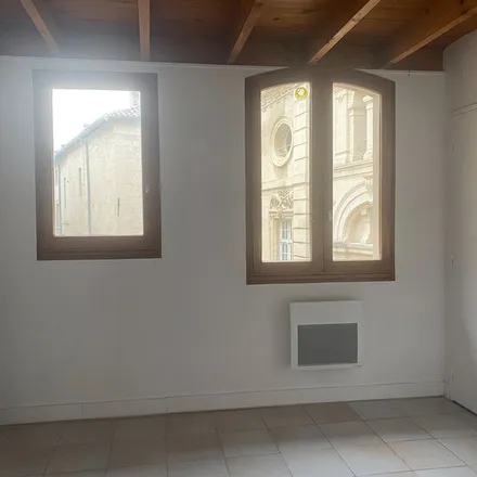 Rent this 4 bed apartment on 10 Rue Victor Hugo in 84000 Avignon, France