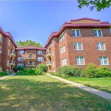 Buy this 1 bed condo on St. Paul Academy and Summit School - Goodrich Campus in 1150 Goodrich Avenue, Saint Paul