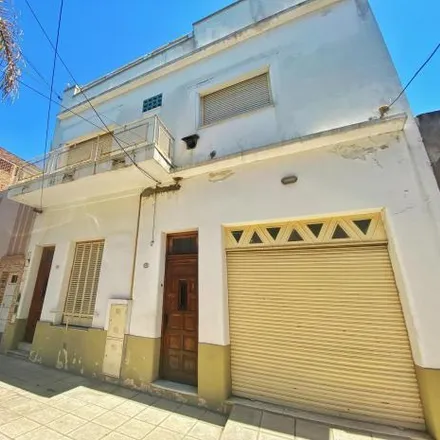 Buy this 4 bed house on Chile 1602 in Partido de Lanús, 1822 Valentín Alsina