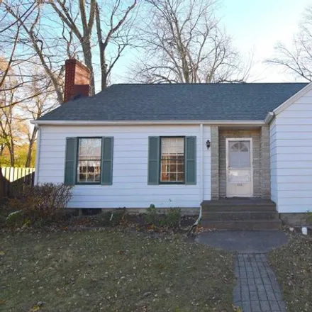 Rent this 2 bed house on 826 East Ashman Street in Midland, MI 48642