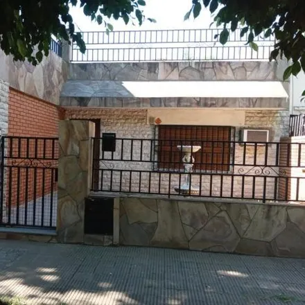 Image 2 - Zuviría, Azcuénaga, Rosario, Argentina - House for rent