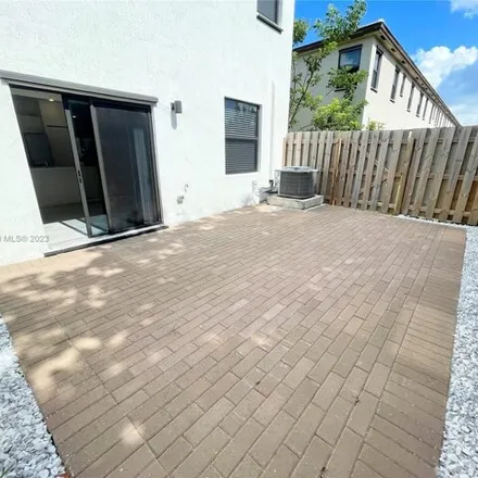 Image 8 - unnamed road, Andover Lakes Estates, Miami-Dade County, FL 33179, USA - Townhouse for rent