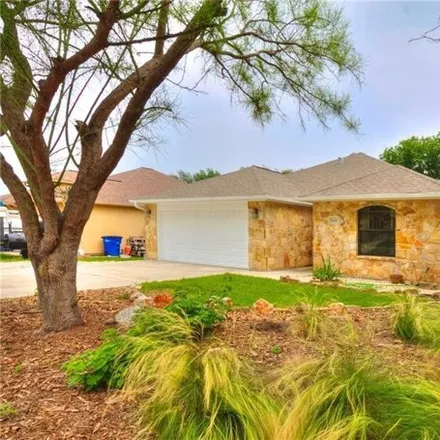 Buy this 3 bed house on 1429 Allison Drive in New Braunfels, TX 78130