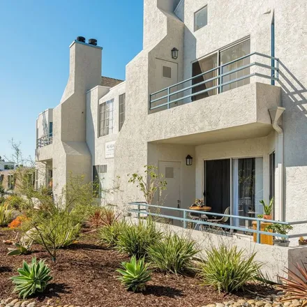 Image 7 - 2048 Robinson Avenue, San Diego, CA 92104, USA - Apartment for rent