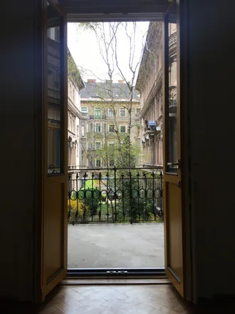 Image 7 - Élelmiszerbolt, Budapest, Vas utca 15/b, 1088, Hungary - Apartment for rent