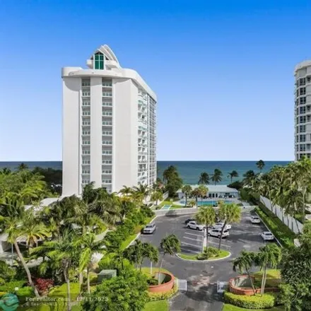 Buy this 2 bed condo on 34 Palm Club Drive in Lauderdale-by-the-Sea, Broward County