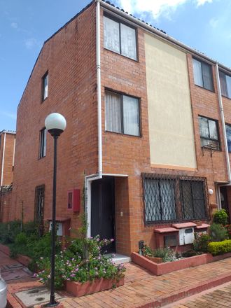 Rent this 3 bed apartment on Carrera 64A in Comuna 17, 760033 Perímetro Urbano Santiago de Cali