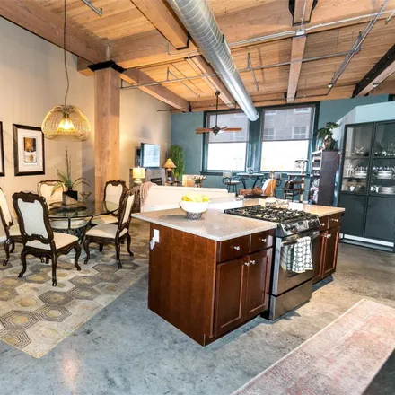 Image 6 - Banker's Lofts, 901 Washington Avenue, St. Louis, MO 63103, USA - Loft for sale