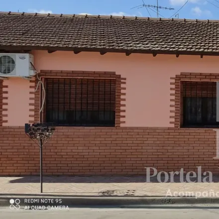 Buy this studio house on Municipalidad de Morón in Almirante Brown 946, Partido de Morón