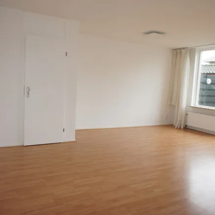 Rent this 4 bed apartment on Zandzeggelaan 199 in 2554 HM The Hague, Netherlands