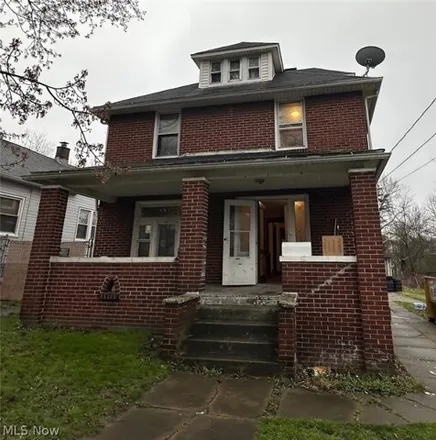 Buy this 4 bed house on 229 Gordon Avenue in Campbell, Mahoning County