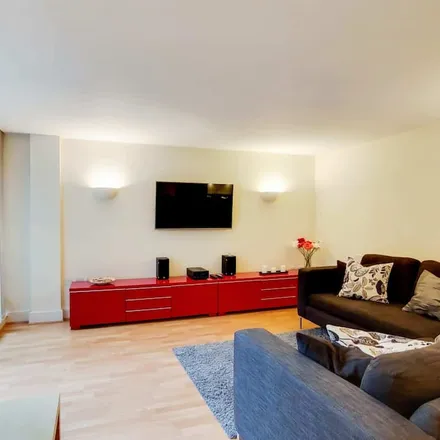 Rent this 2 bed apartment on London in WC1X 9LN, United Kingdom